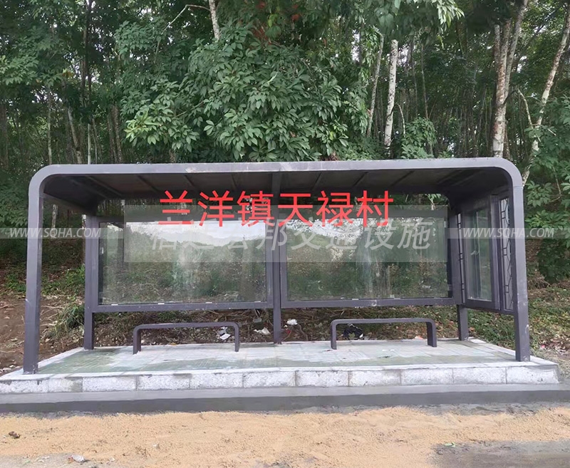 公交候車亭廠家：設計創(chuàng)新與功能實用的平衡